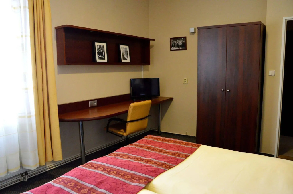 Pension Falconi