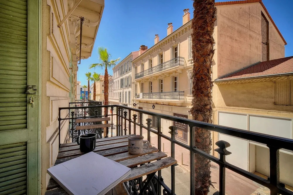 3 pi ces Moderne Spacieux 100m Palais A2b233