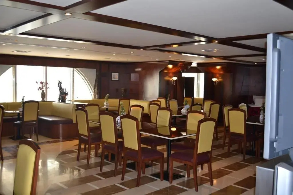 Abu Dhabi Plaza Hotel Apartments