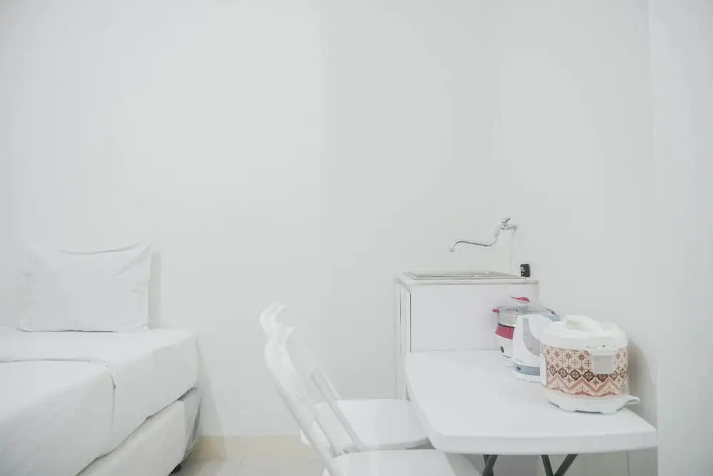 Comfy Studio Apartment for 1 Pax at Green Pramuka City