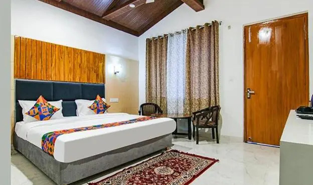Corbett Jungle Breeze Resort