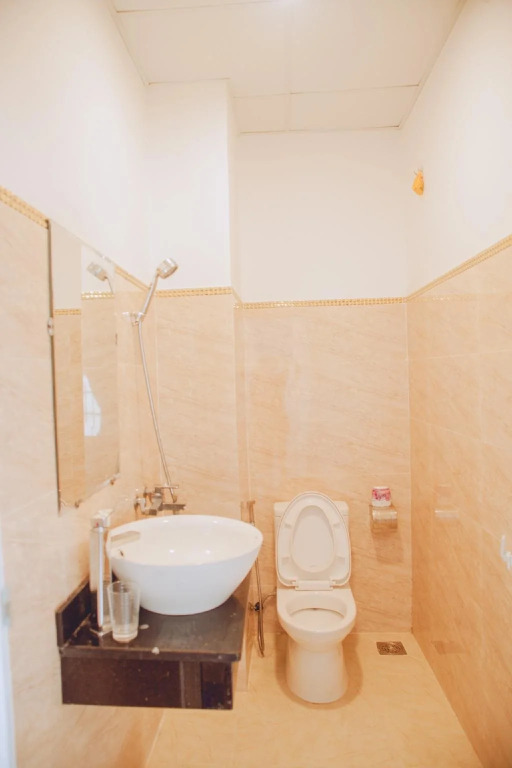 Khách sạn Thiên Bảo