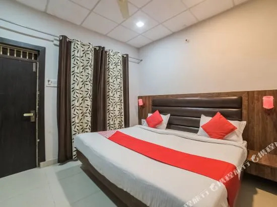 Hotel Raj Mandir