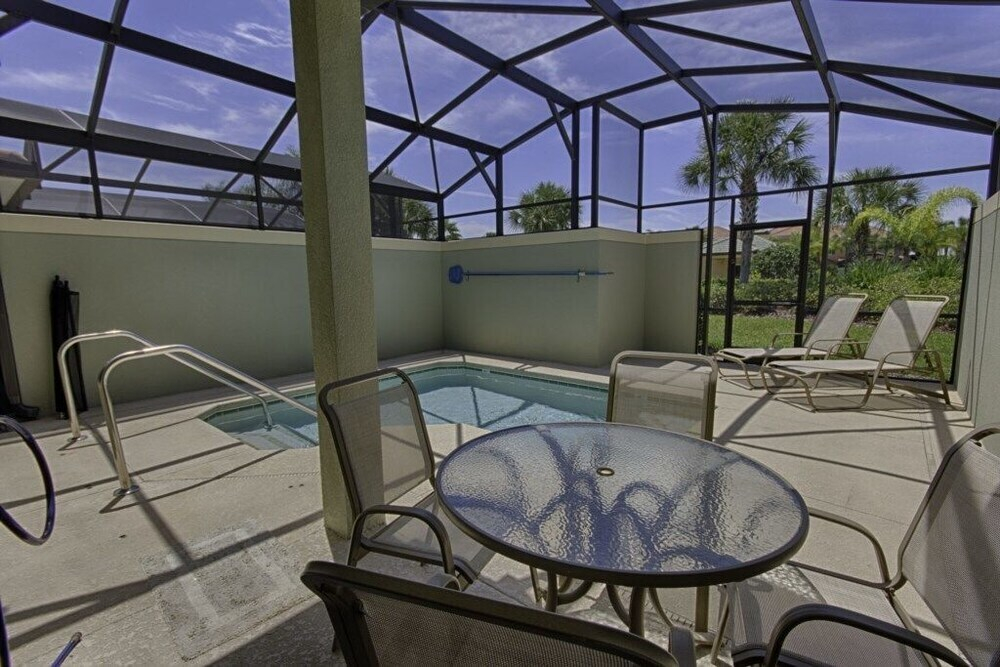 5 Br Townhome in Paradise Palms Resort - BRM 1617