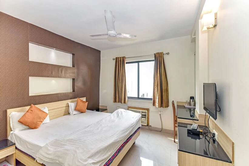 Hotel Mayuri