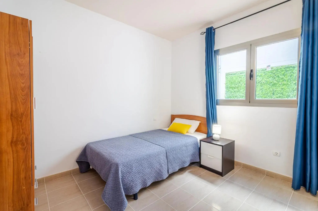 Flatguest Trebolina - 3Bdr - FastWiFi - Parking