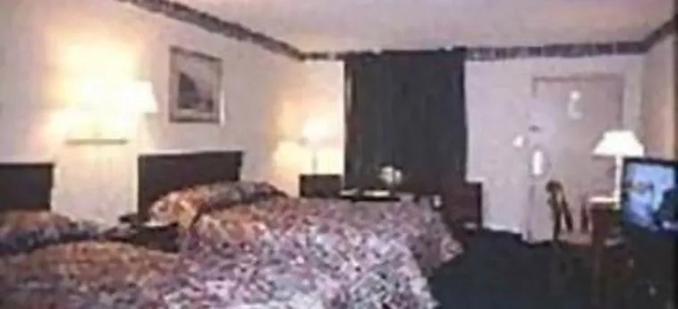 Lacasa Inn And Suites