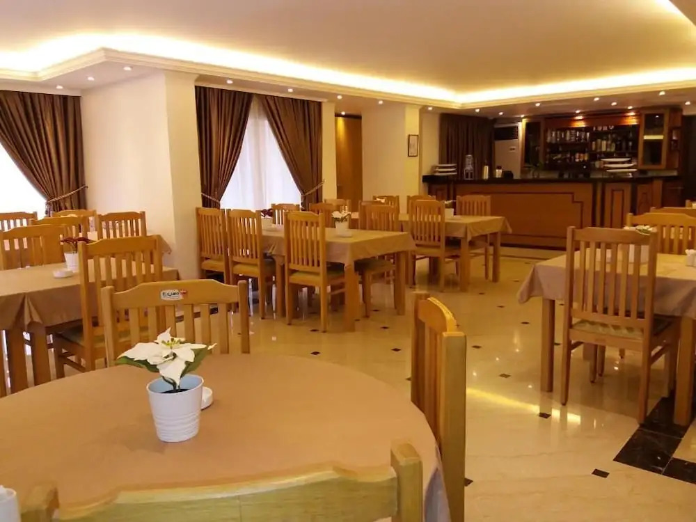 Green Lake Hotel - Jezzine