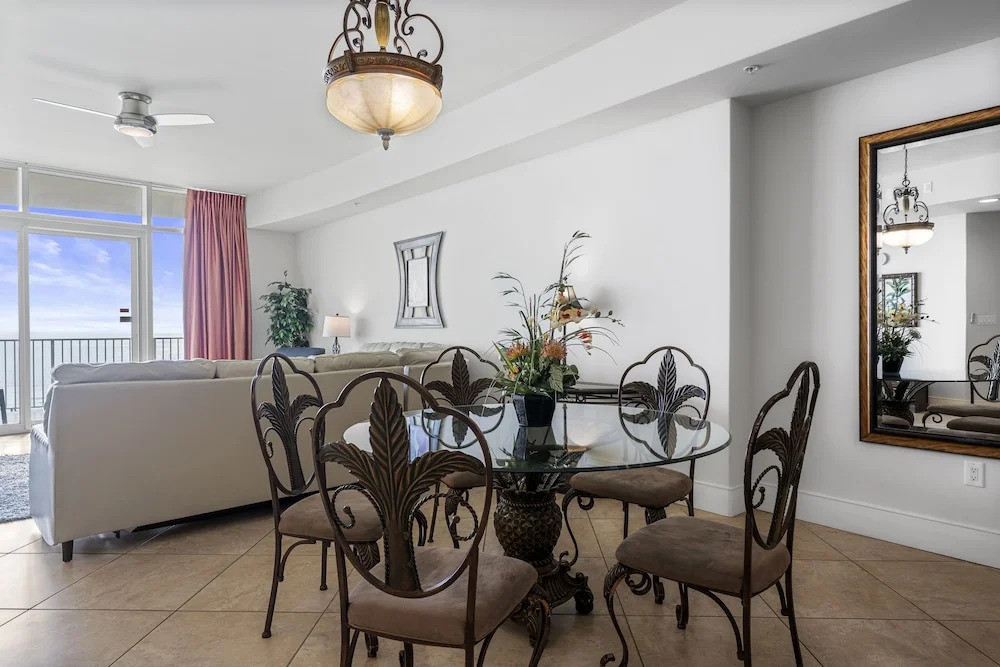 Turquoise Place 408C
