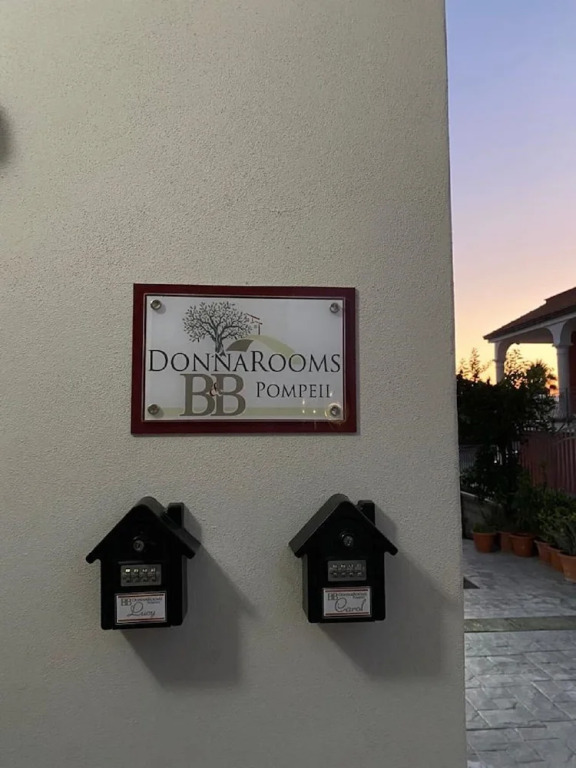 B&B DonnaRooms Pompeii