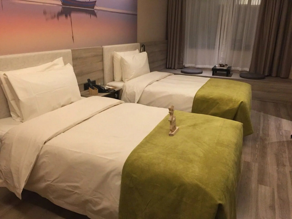 Atour Hotel Dalian Zhongshan Square