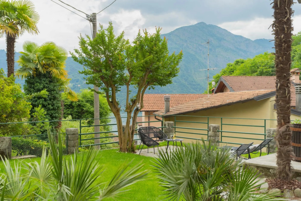 Co-f181-carb1at - Tremezzo Apartment 1