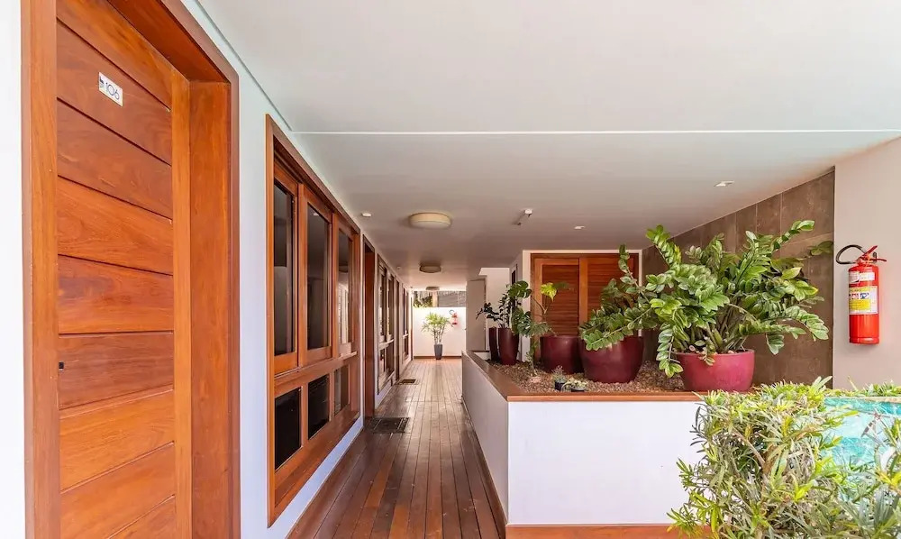CPR - Apartamentos a 200m da praia com Piscina