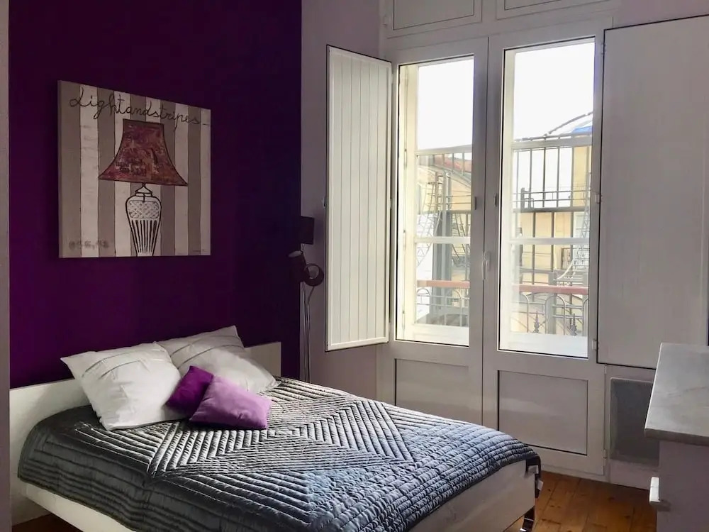 Gîte, Luxueux appartement T3 dans le Triangle D'Or "LES GRANDS HOMMES" Bordeaux