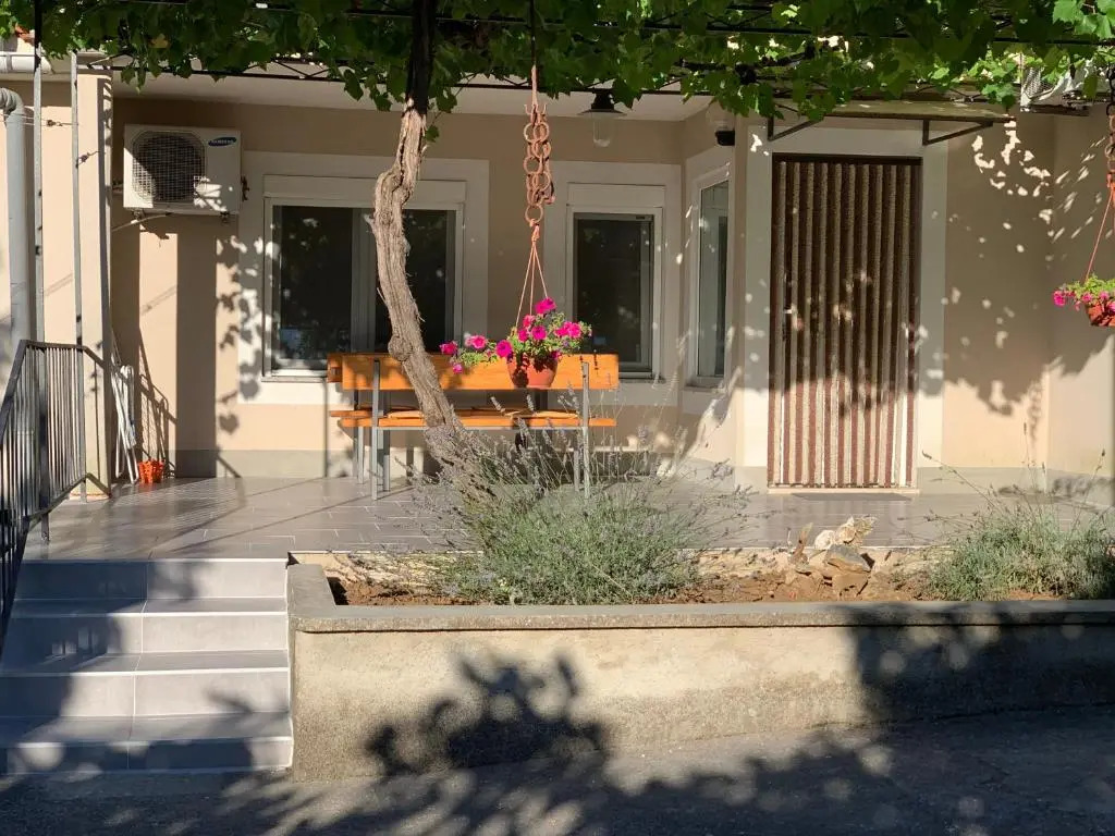 NEW Apartment Ema