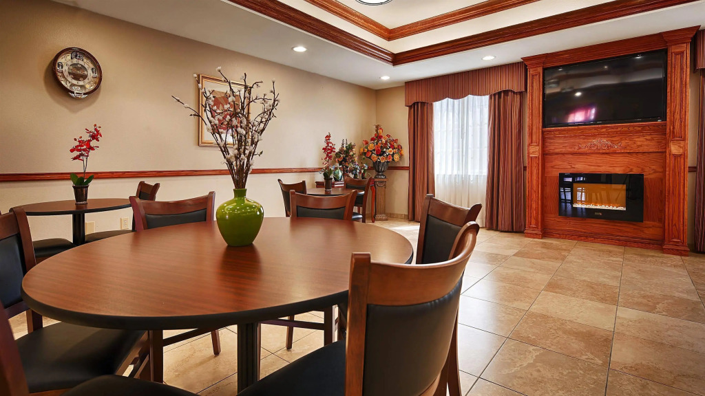 Best Western Plus Monahans Inn and Suites