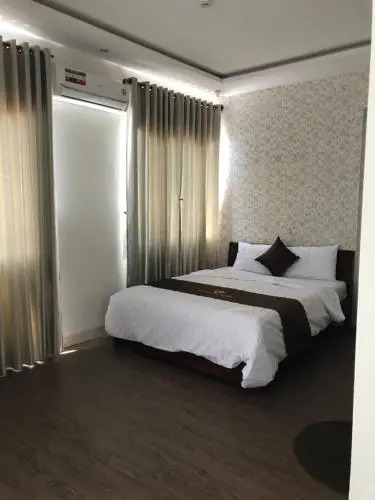 DanaStar Hotel