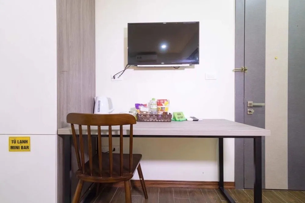 Lily Hotel