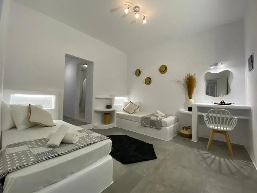 Stone house Agia Anna Naxos