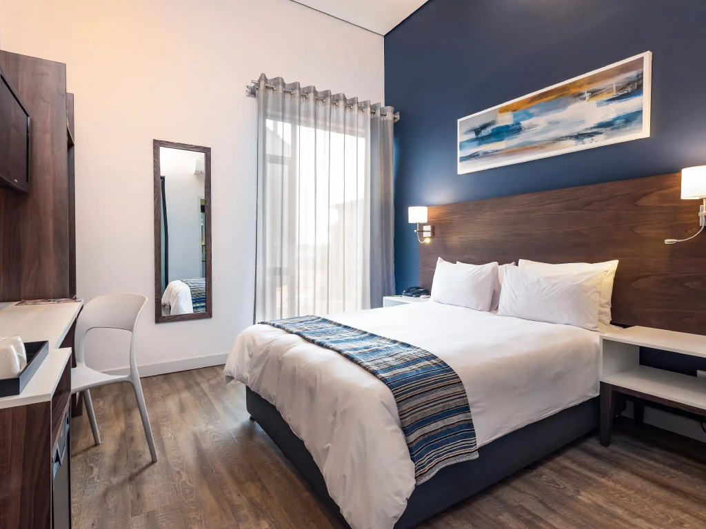 Kathu Hotel