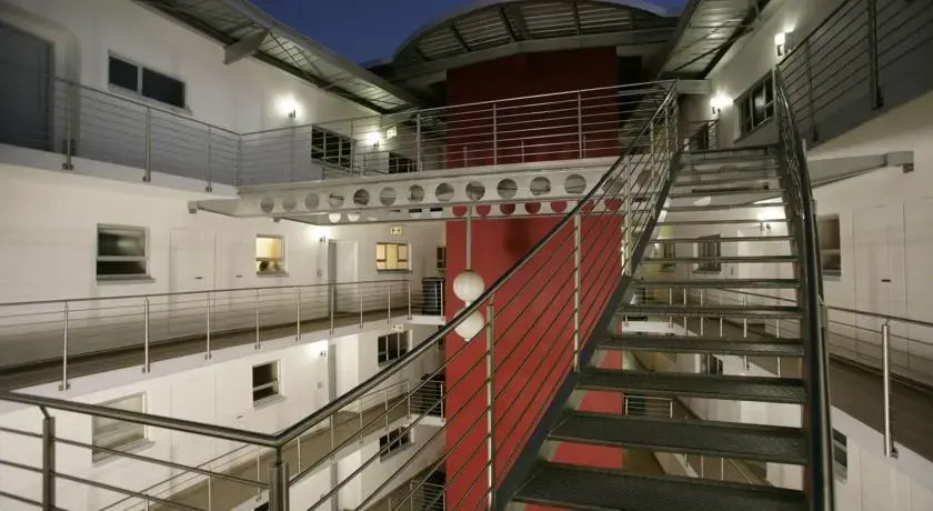 Urban Hip Hotels – Splice