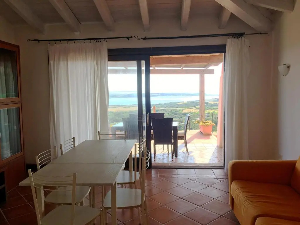Villa Aura