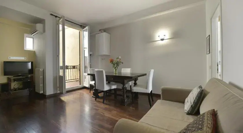 Fondazza Halldis Apartments
