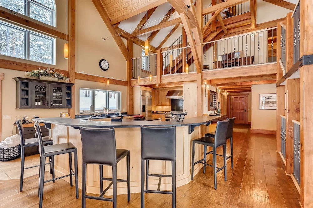 New Listing! Secluded Peak 7 W/ Hot Tub 5 Bedroom Home