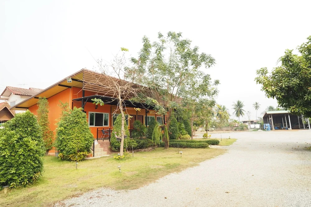 Navy Sisatchanalai