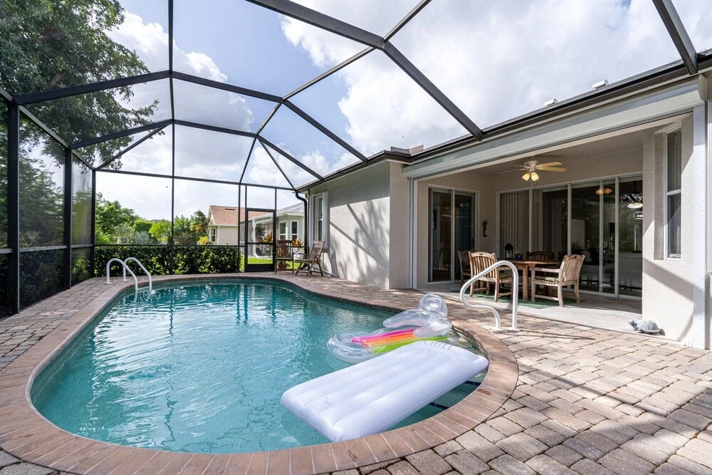 14090 Gross Point Lane-sunshine Daydream by Coastal Vacation Properties