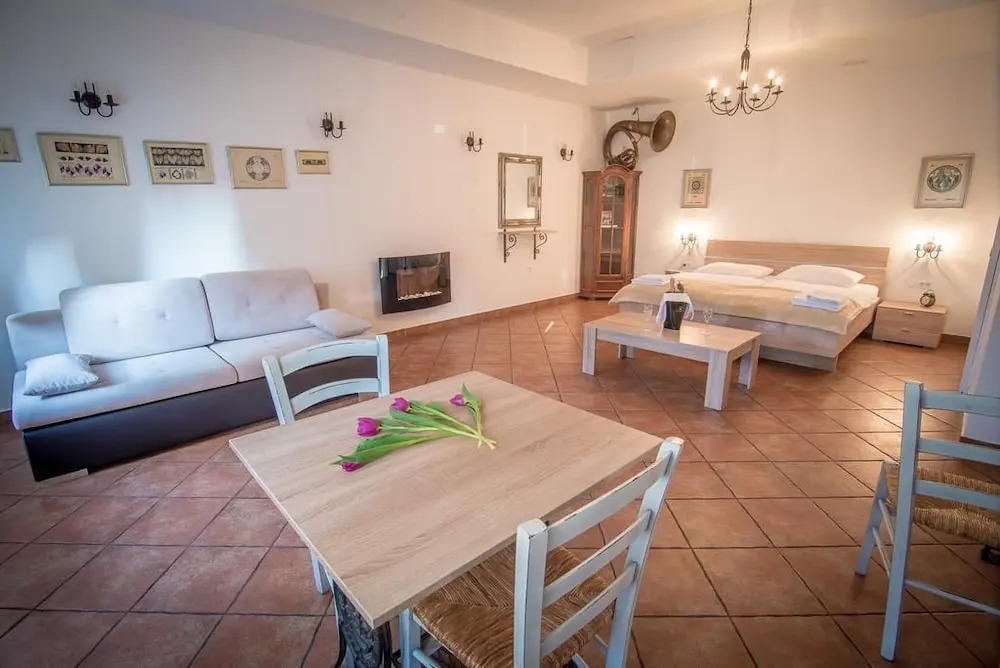 Hotel Katrca