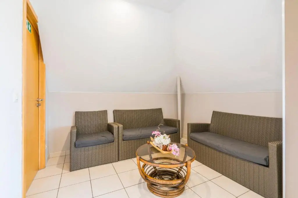 Brightful hideaway app 6p in quiet area Westende