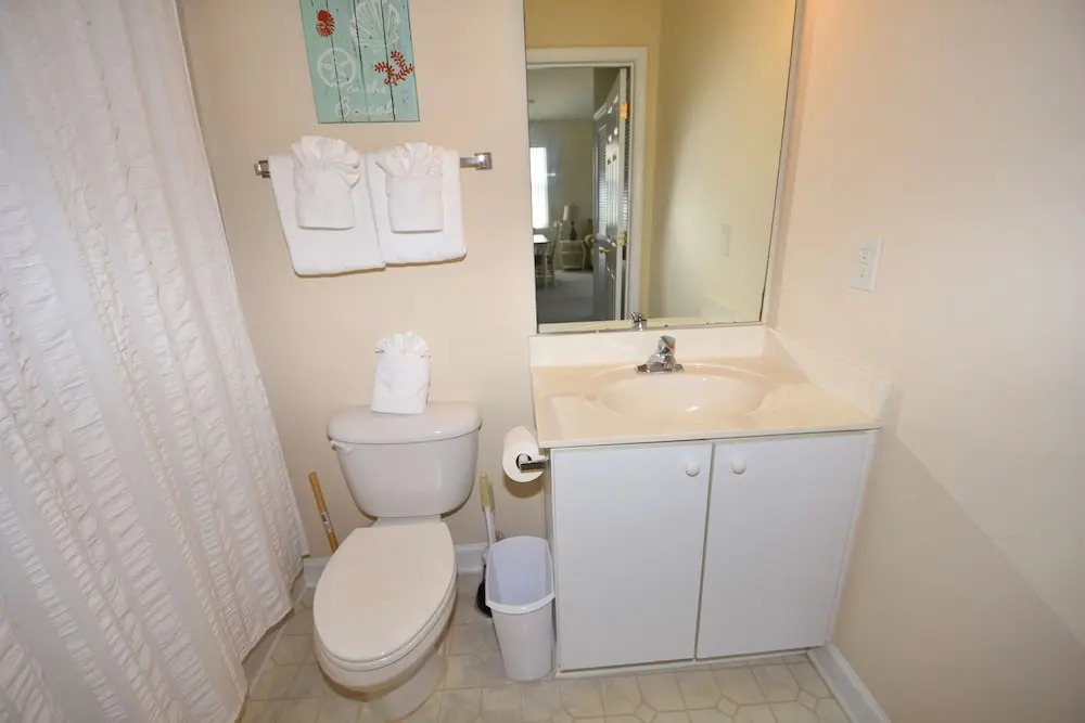 Wedgewood Apartment 834