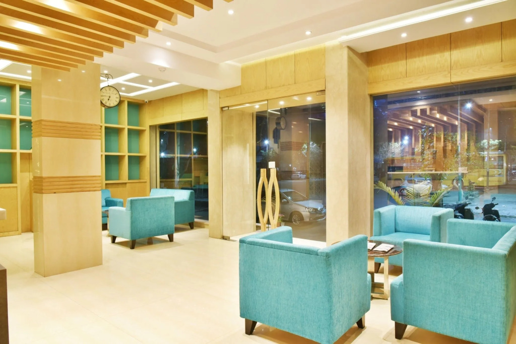 Hotel Amritsar International 2 min walk from Amritsar Bus Stand
