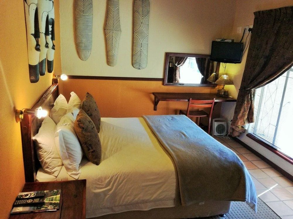 Africlassic River Lodge- Rivonia