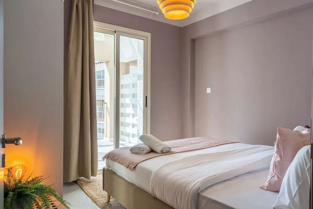 Sundrop 1-Bedroom Apartment in Larnaca
