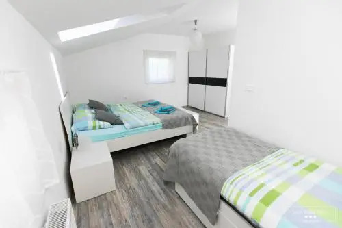 Emerald Soca Apartment