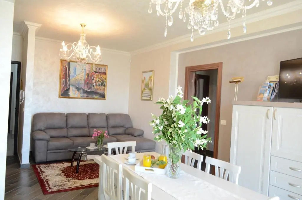 Belleview Residence