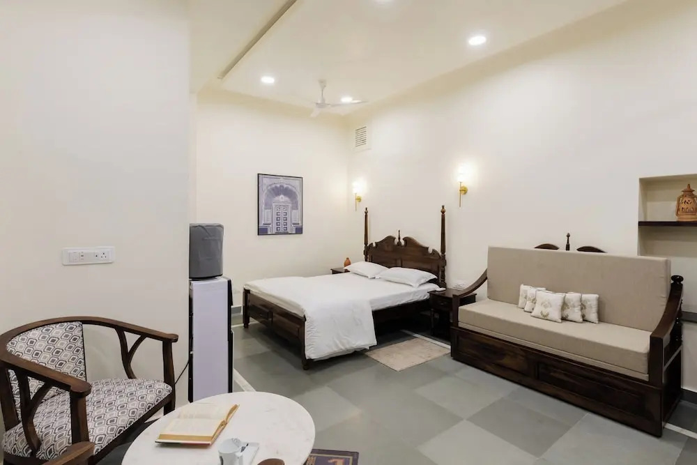 Heart of the City Homestay by Rashmi