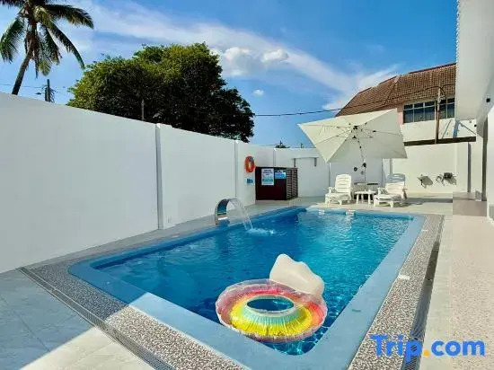 Mars1 Private Pool Homestay