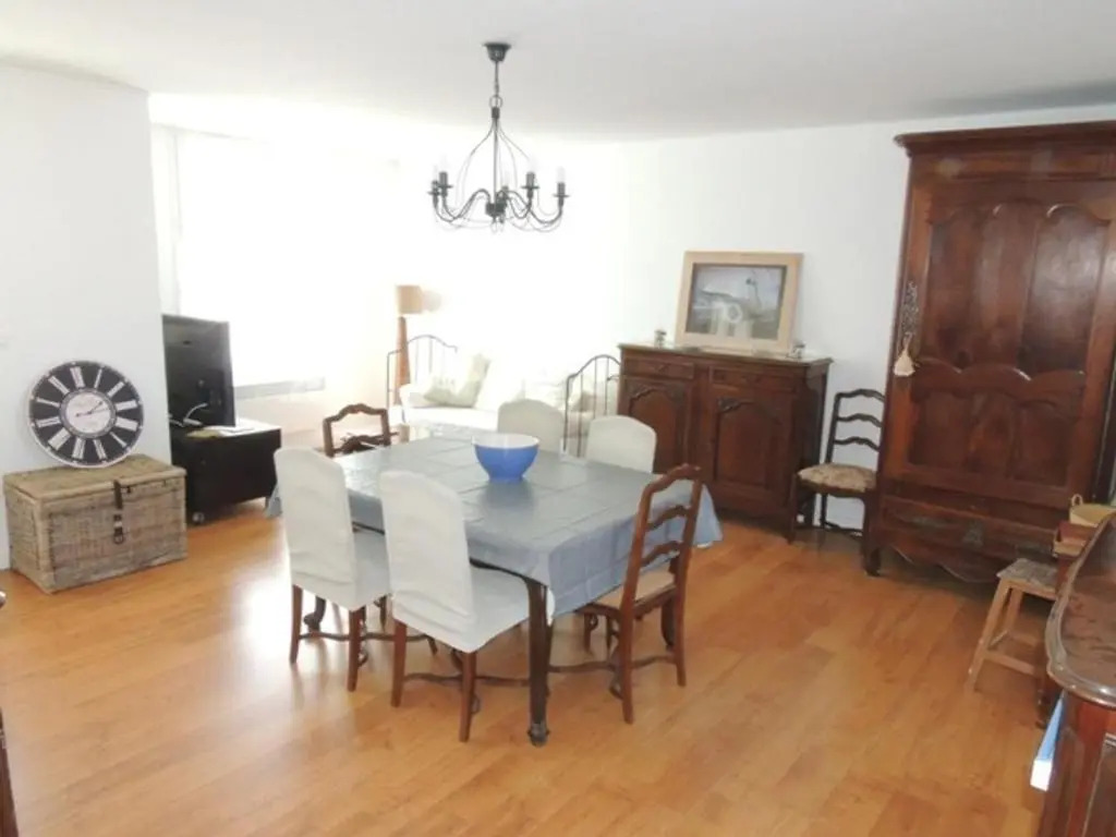 Appartement Royan, 3 Pièces, 5 Personnes - Fr-1-71-51