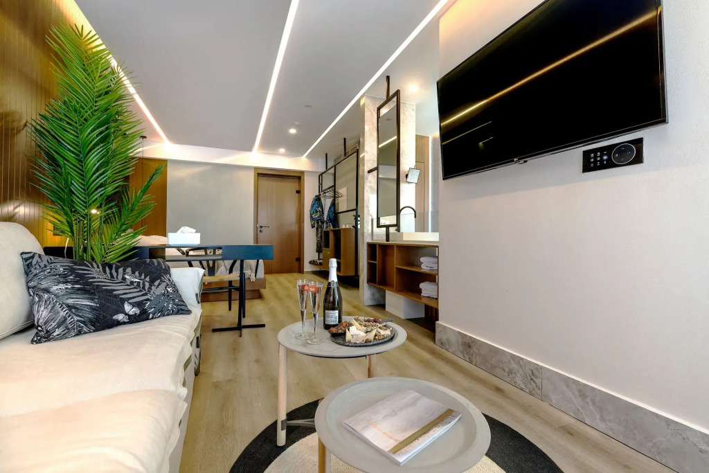 Dyo Suites