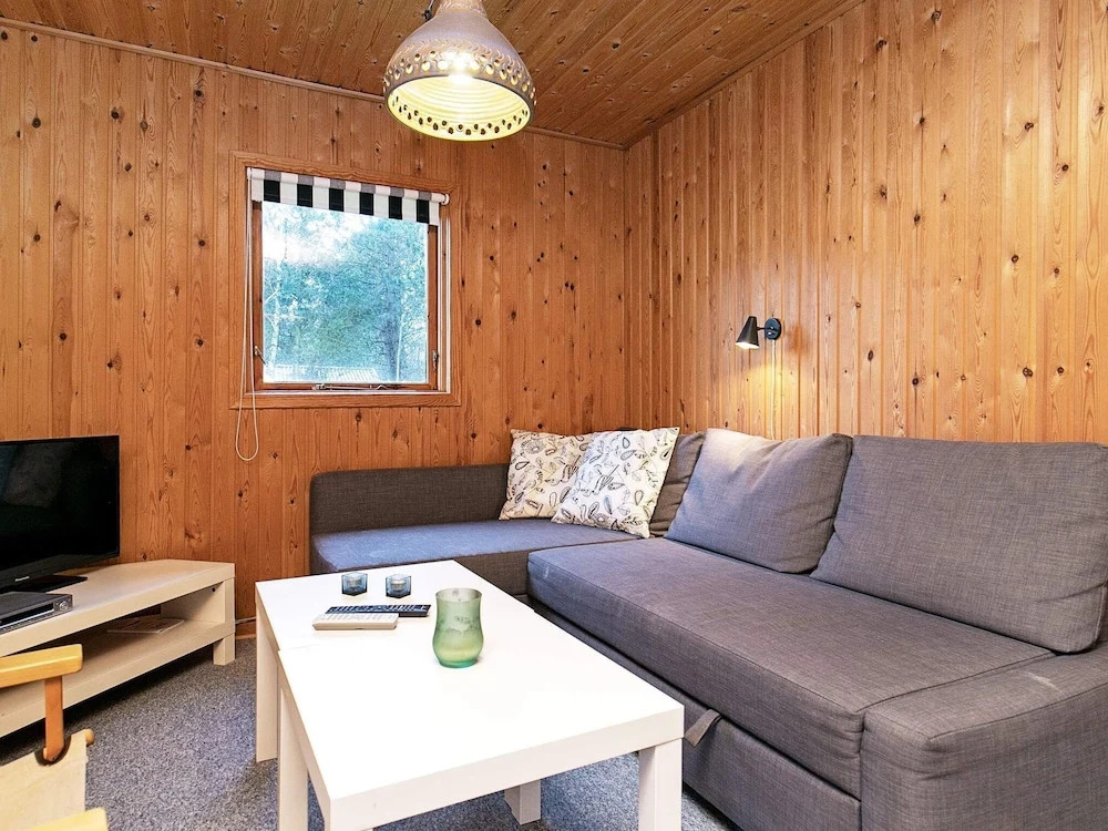 Cozy Holiday Home in Syddanmark near Sea
