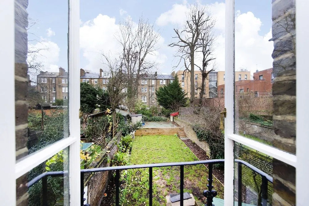 Allegra House