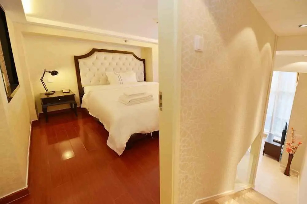 Zhengjia City Centre Apartment Hotel