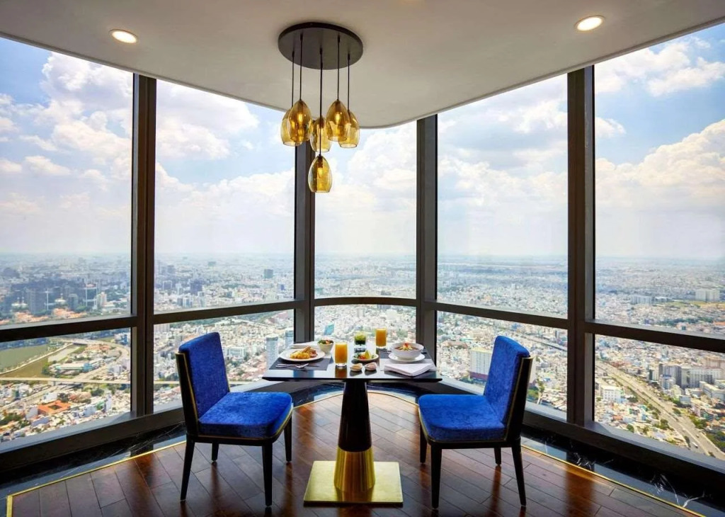 Vinpearl Landmark 81, Autograph Collection