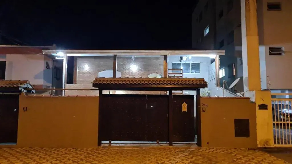 Hostel Praia 102