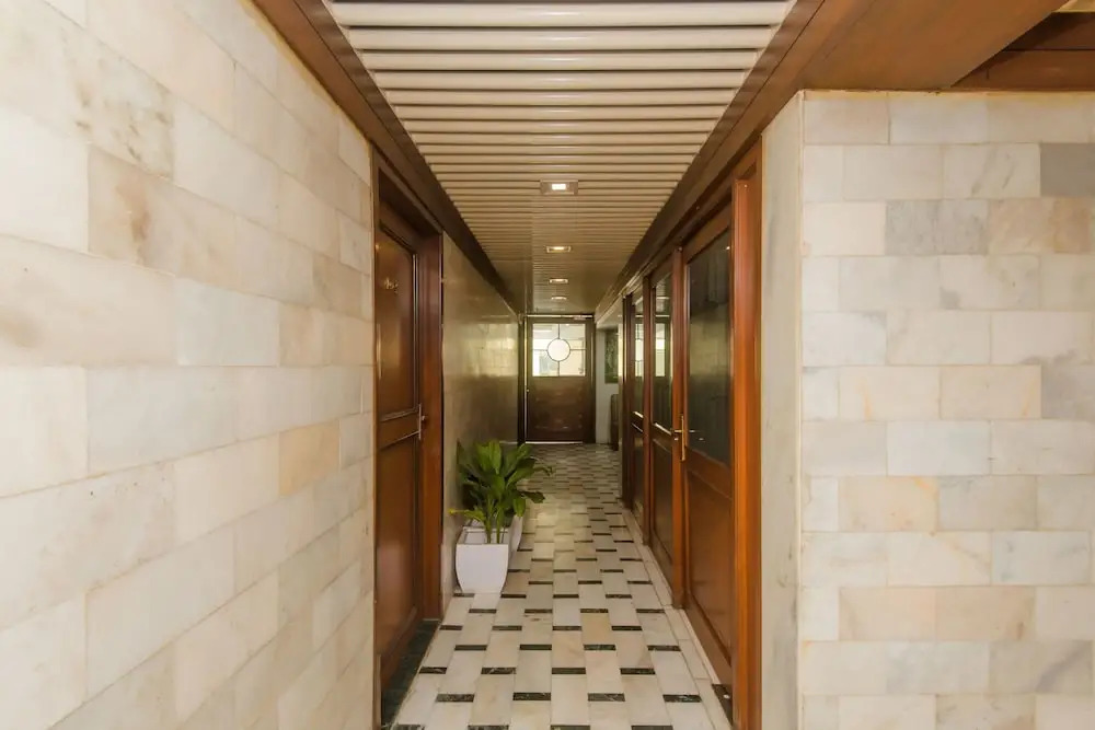 OYO 10248 Hotel Sahar International