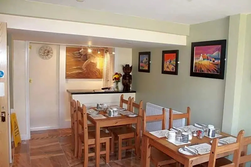 Riverside Guest House