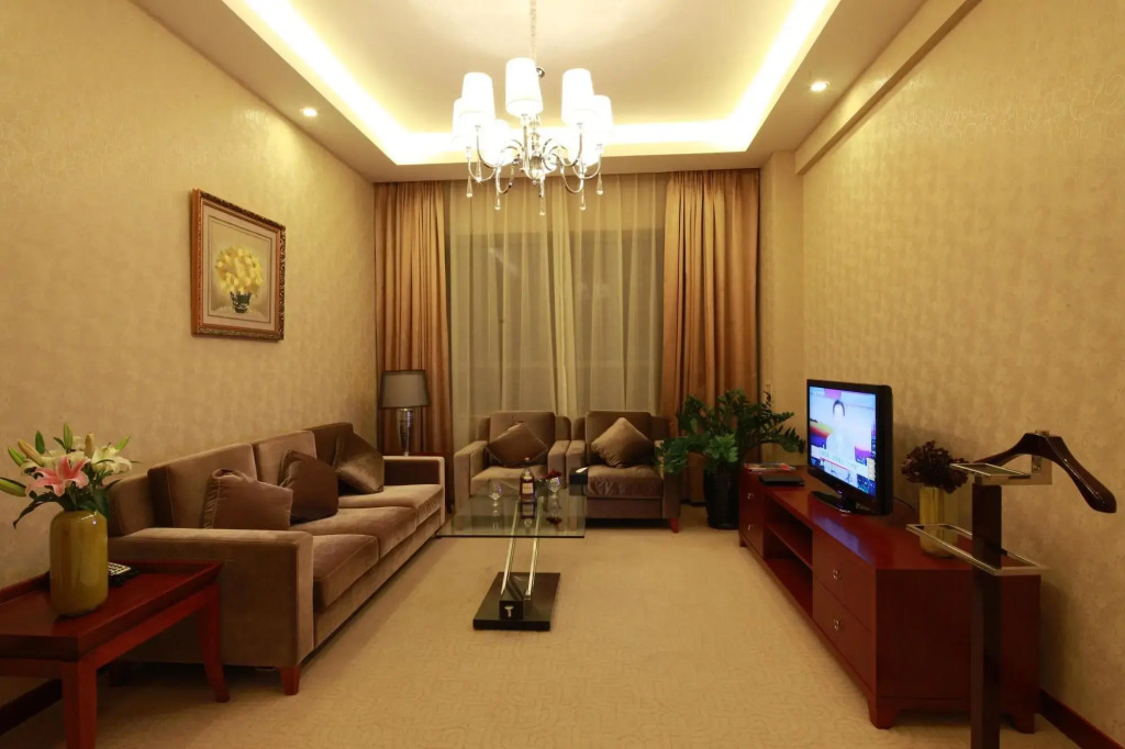 Shanghai Southern Airlines Pearl Hotel